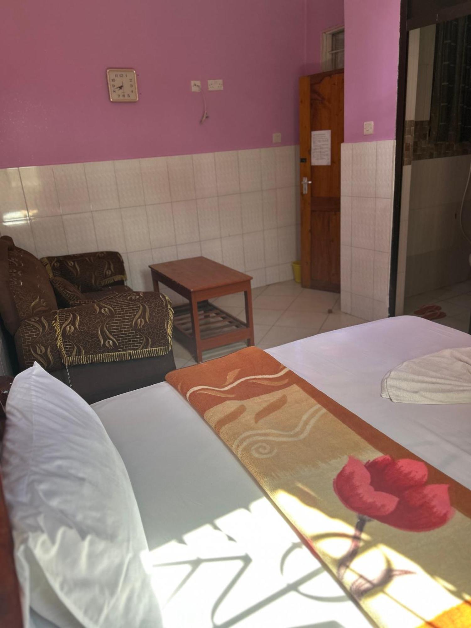 Tanpak Gardens Bnb Bed & Breakfast Dar es Salaam Bagian luar foto
